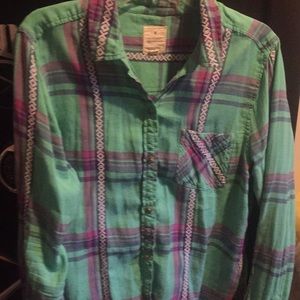 American eagle button down